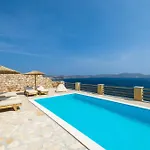فيلة Slow Luxury Hideaway Sophia, Tatyana And Leda With Panorama And Pool *