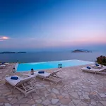 فيلة Slow Luxury Hideaway Sophia, Tatyana And Leda With Panorama And Pool