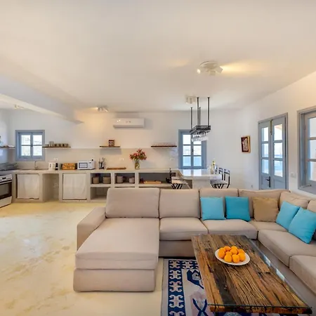 Slow Luxury Hideaway Sophia, Tatyana And Leda With Panorama And Pool Villa *